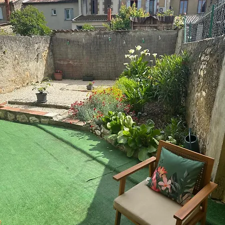 Appartement En Rez De Jardin Tout Equipe Fleurance Buitenkant foto