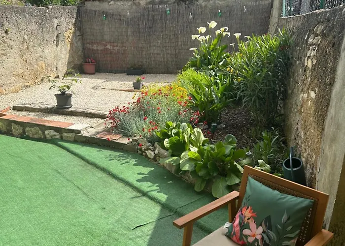 Appartement En Rez De Jardin Tout Equipe